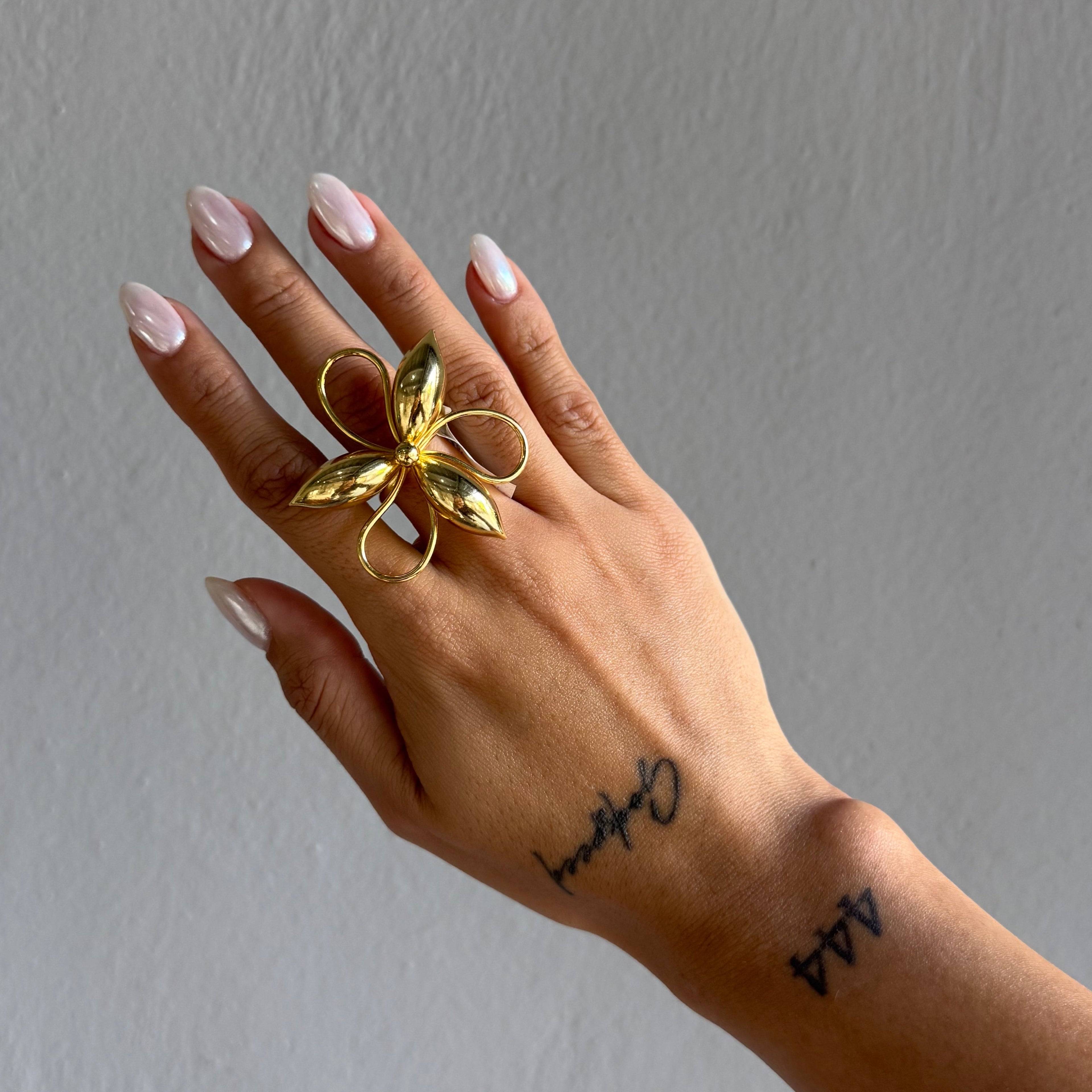 Anillo Dahlia