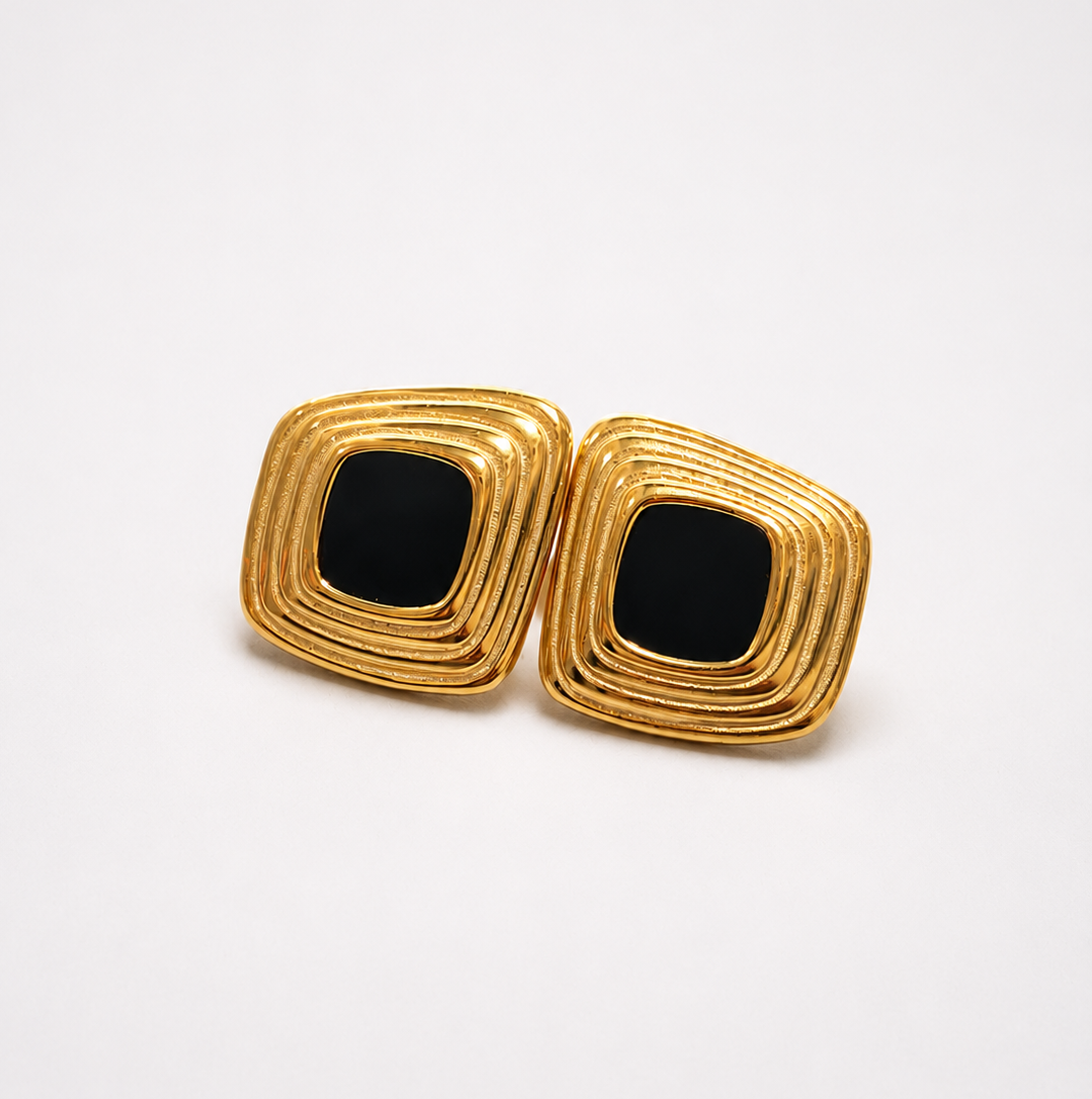 Aretes Noir