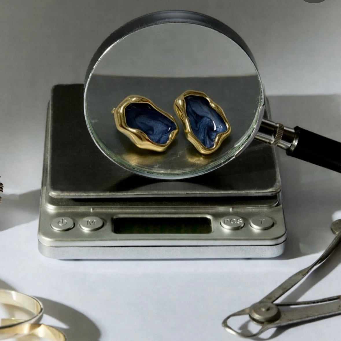 Aretes Mr. BLUE