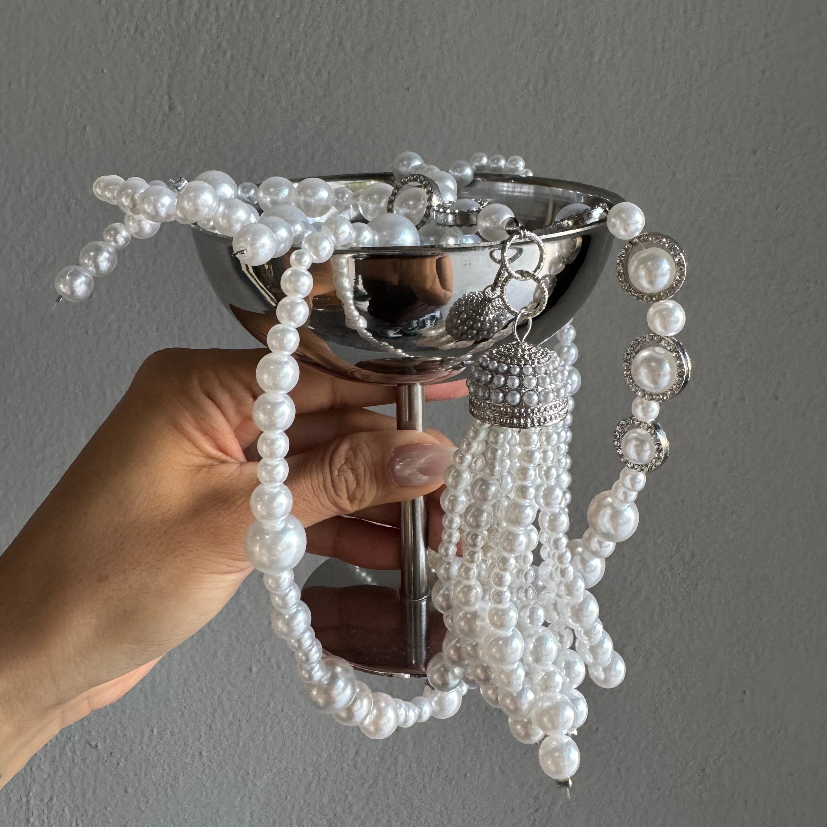 Corbatero perlas